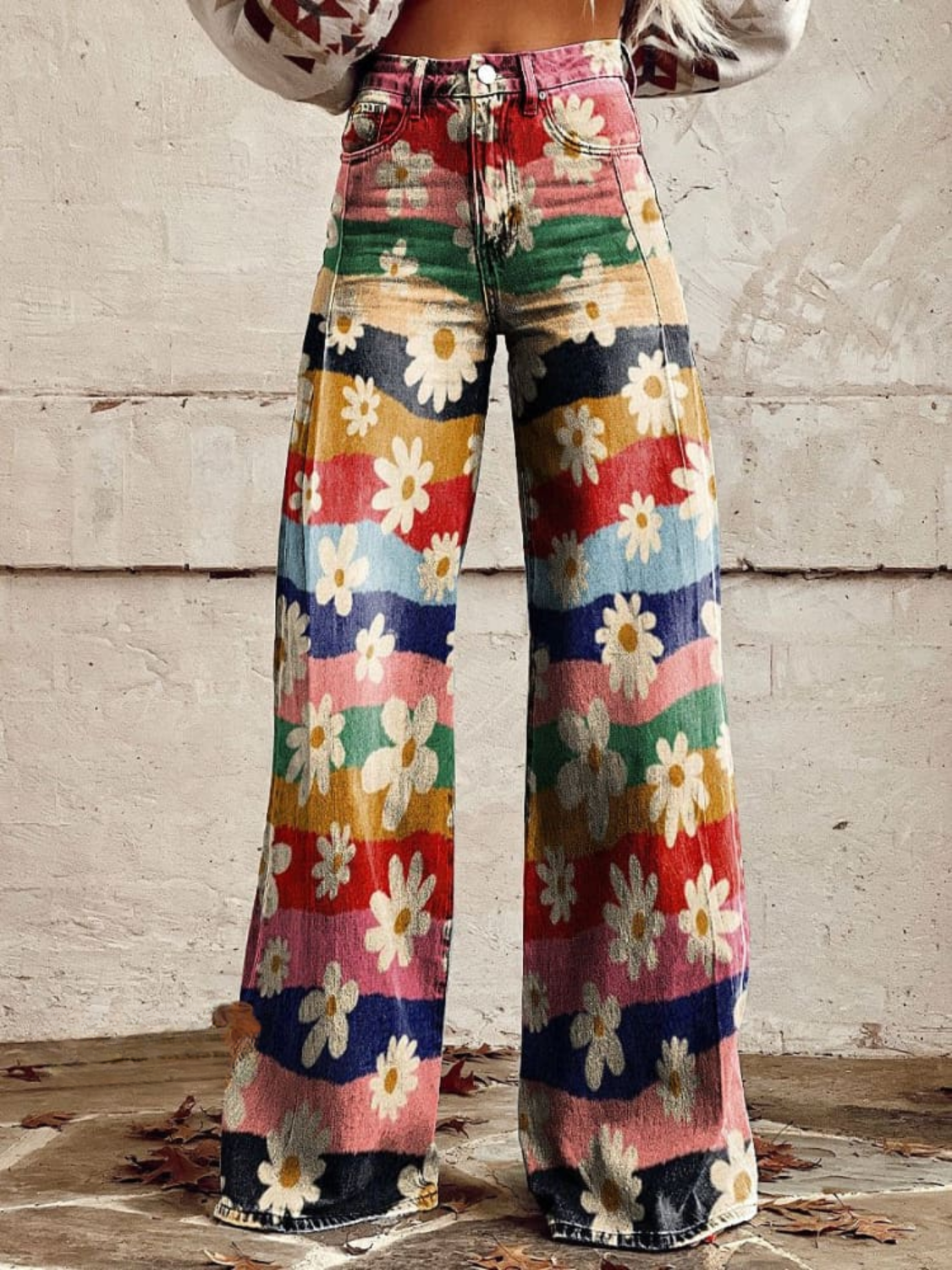 Pantalón Flare “Daisy Groove” – Flores, Ritmo y Rebeldía
