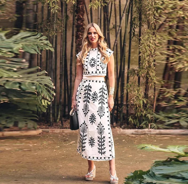 Camilla – Conjunto top + falda estampado