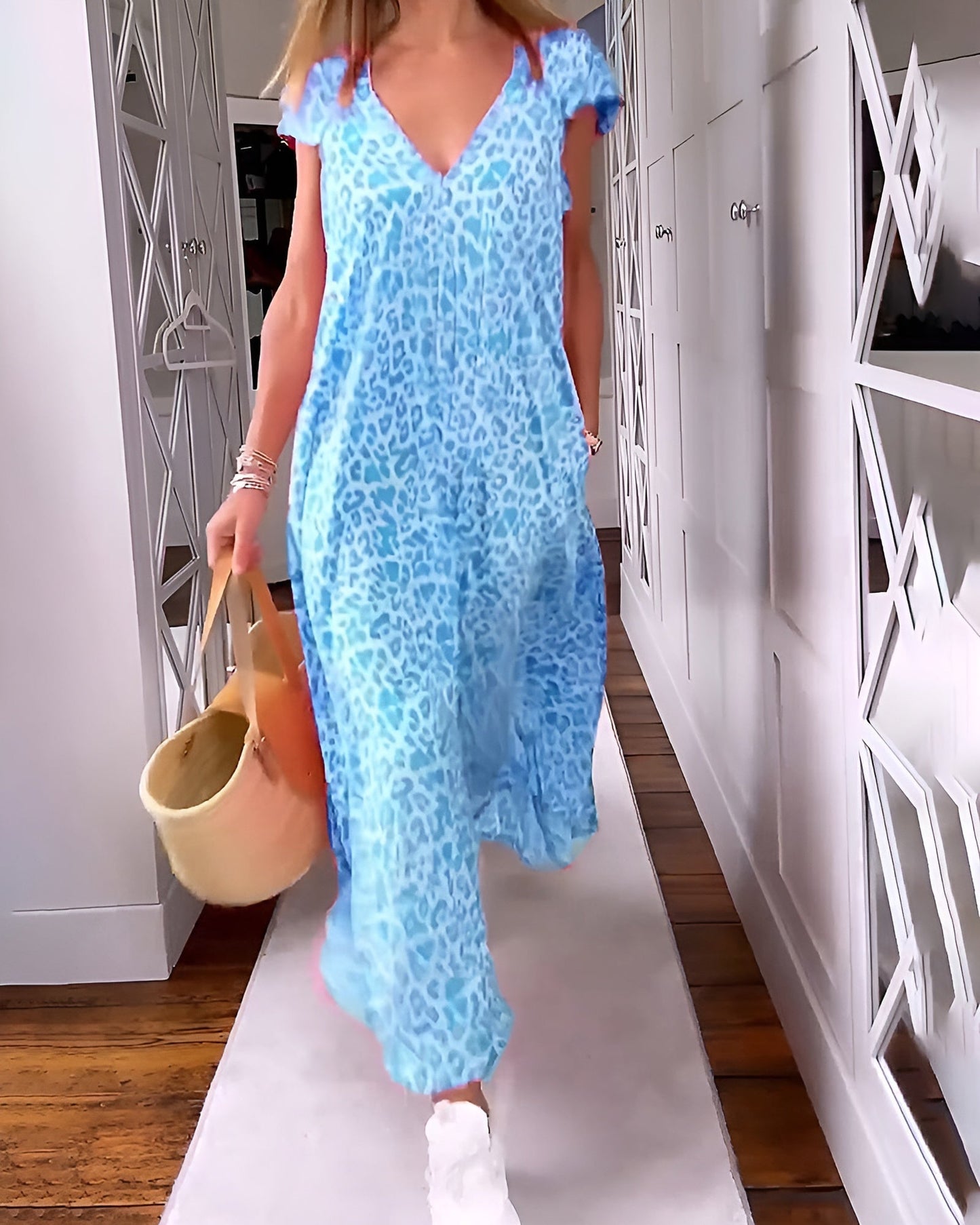 Verónica | Vestido largo con escote en V, estampado y de manga corta