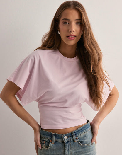 Camiseta manga ancha – Corte icónico